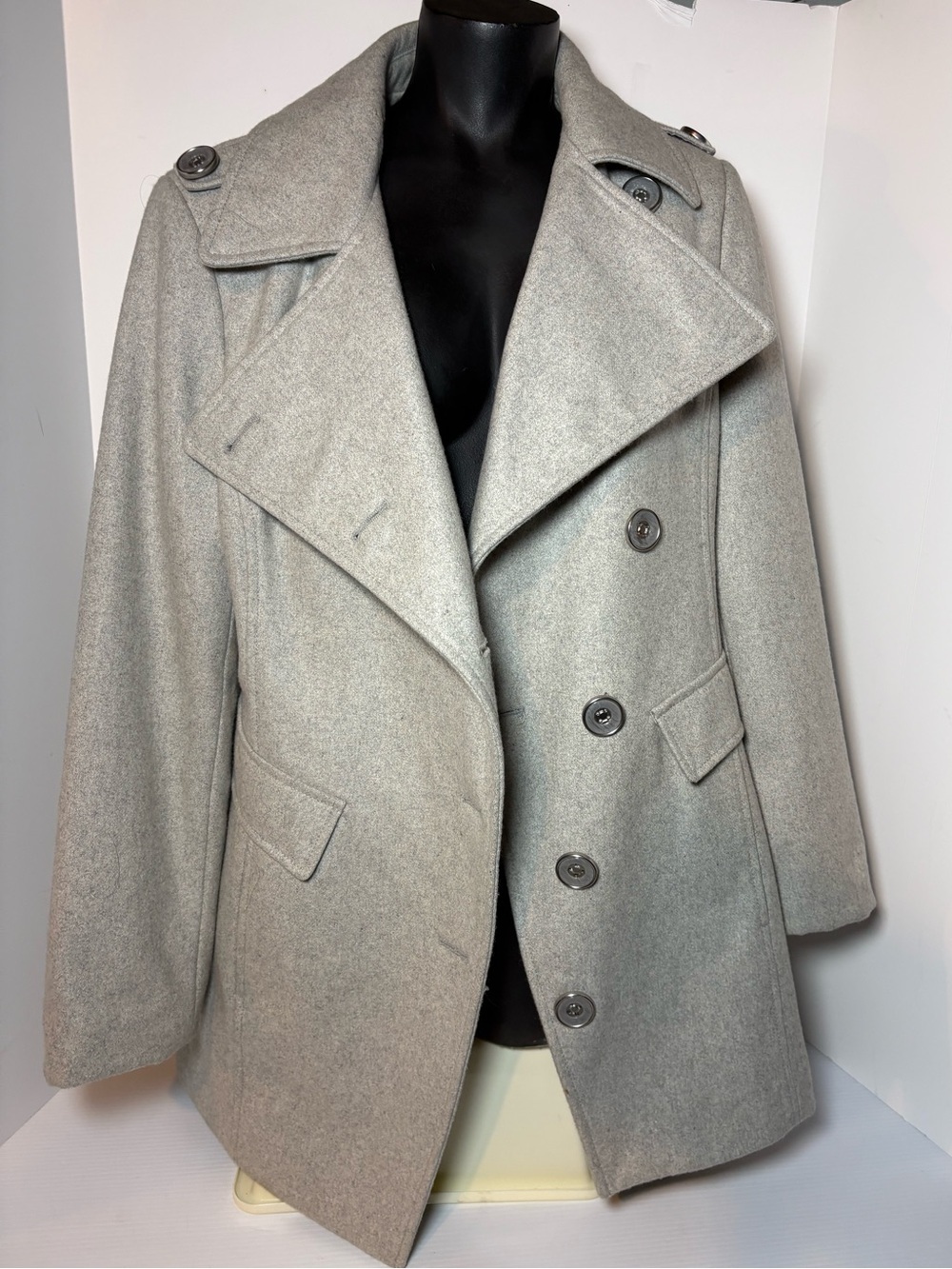 Kenneth Cole Women’s  Light Gray Double-Breasted Peacoat